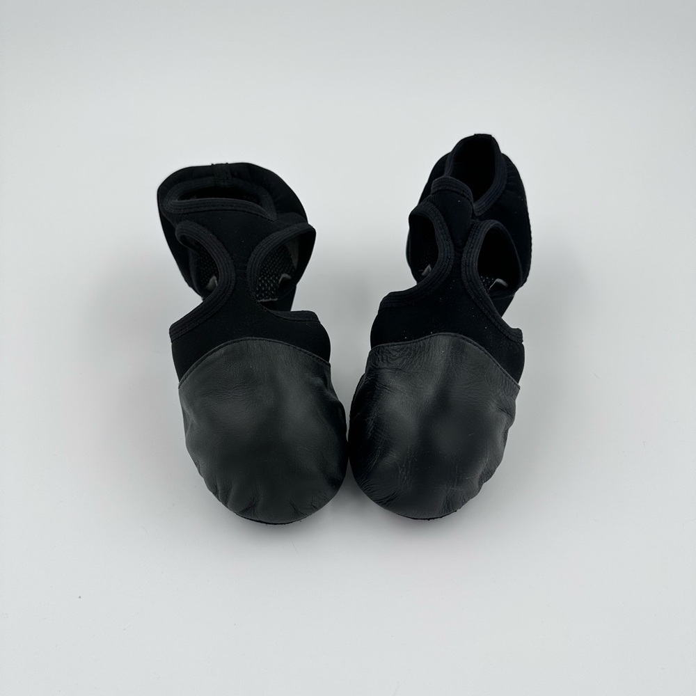 Capezio Women’s Pedini Femme Jazz Shoes